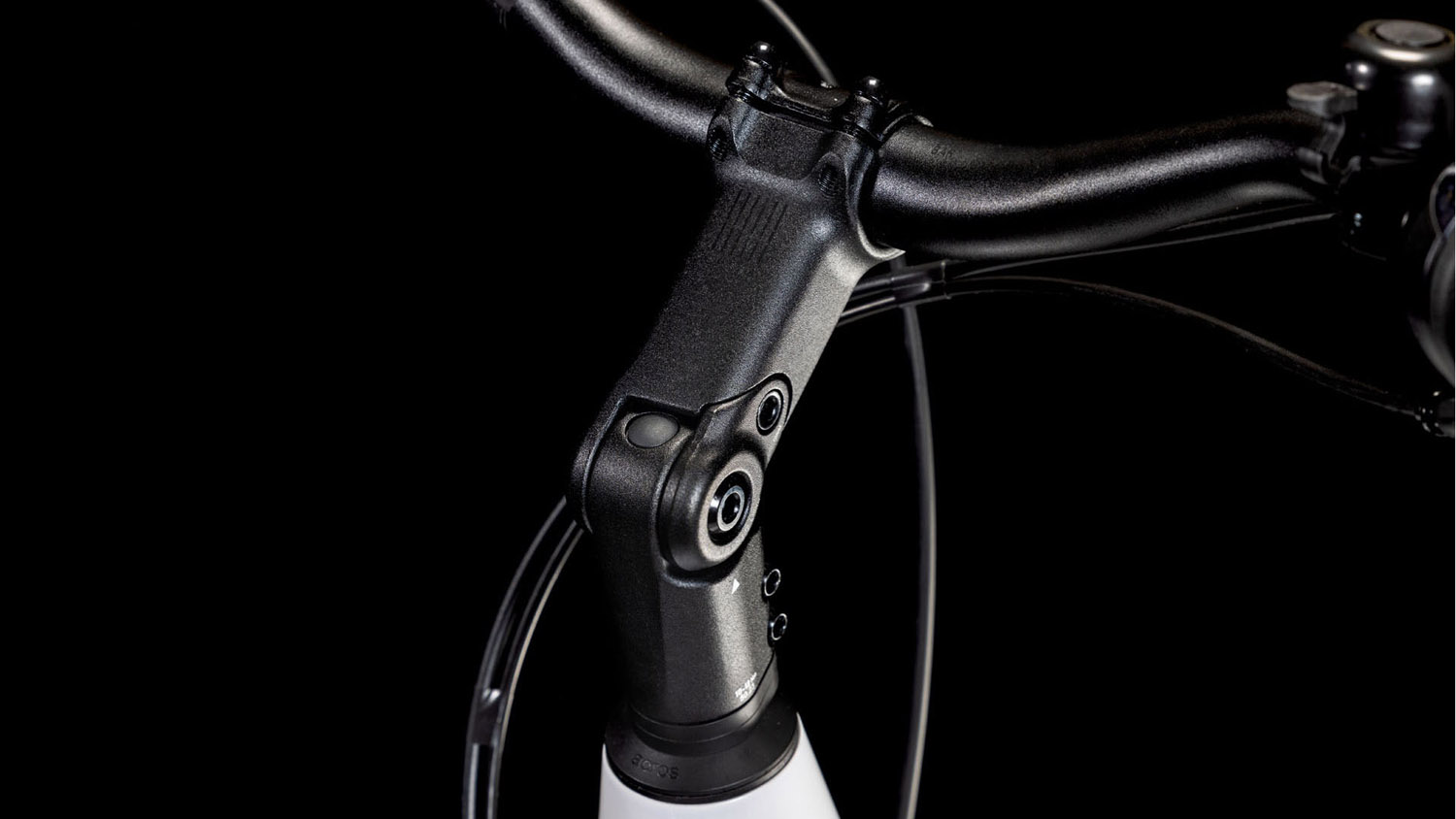 Cube Supreme Hybrid Comfort ONE 500 metallicwhite´n´black – Bild 6