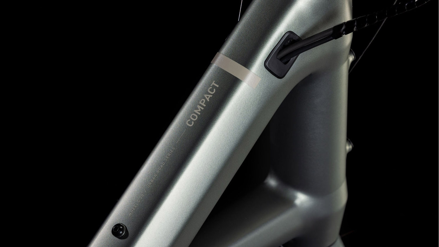 Cube Compact Hybrid Comfort 500 flashgrey´n`smoke – Bild 4