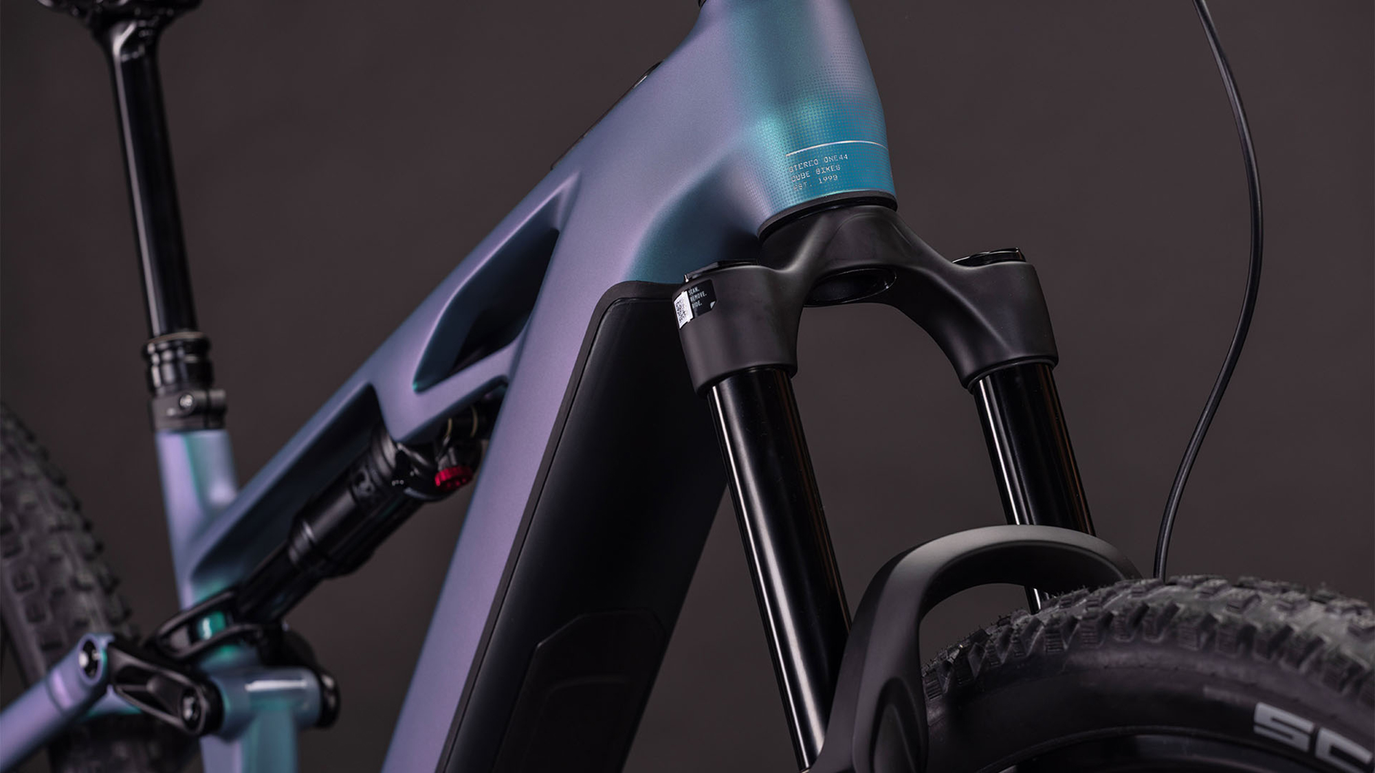 Cube Stereo Hybrid ONE44 HPC Race 800 smaragdgrey´n´pri – Bild 8