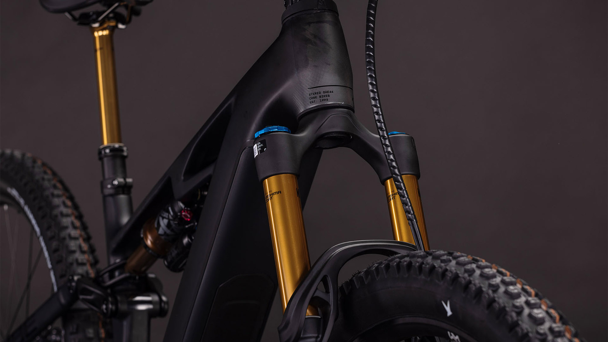 Cube Stereo Hybrid ONE44 HPC AT 800 carbon´n´gold – Bild 2