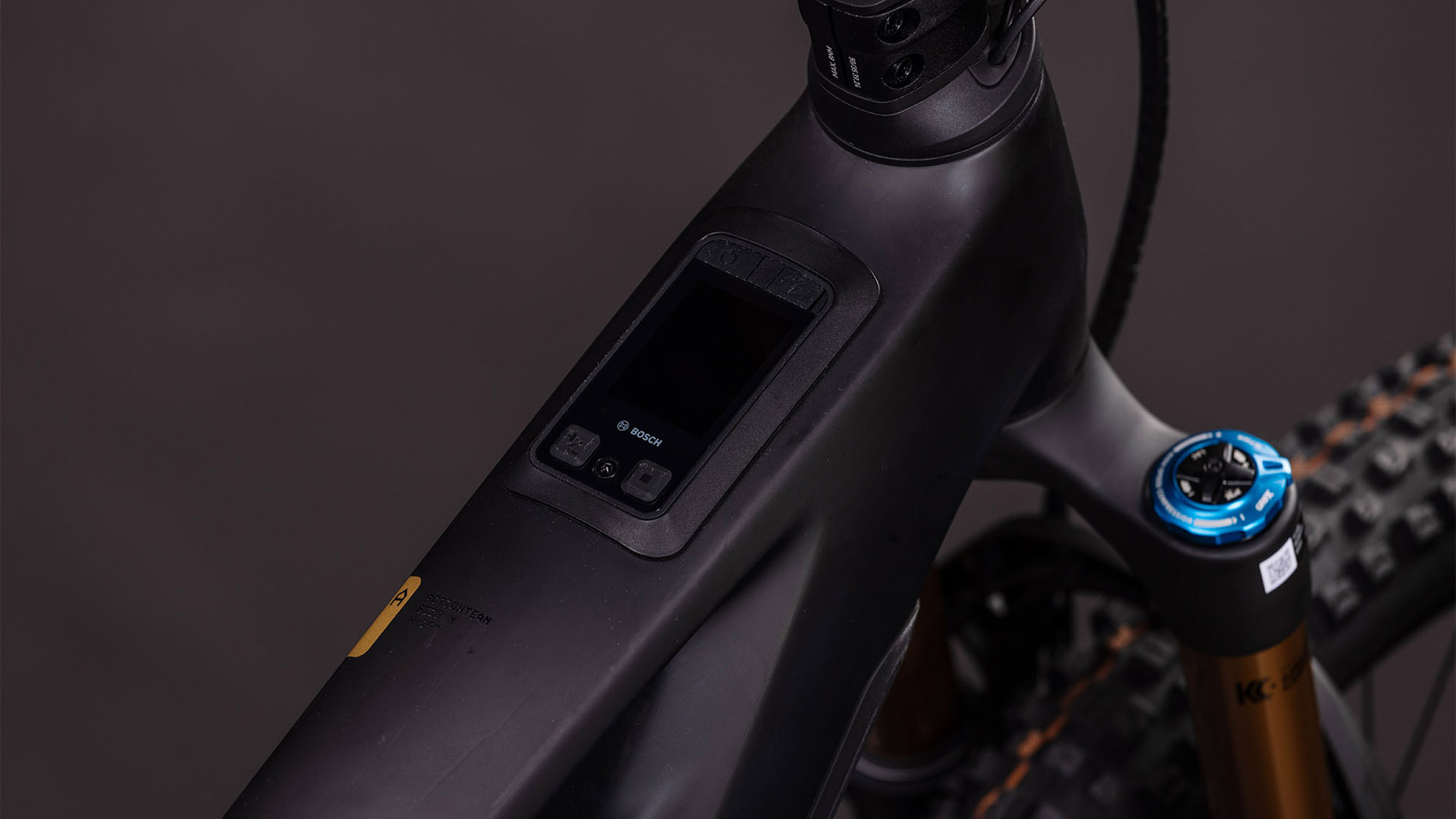 Cube Stereo Hybrid ONE44 HPC AT 800 carbon´n´gold – Bild 5