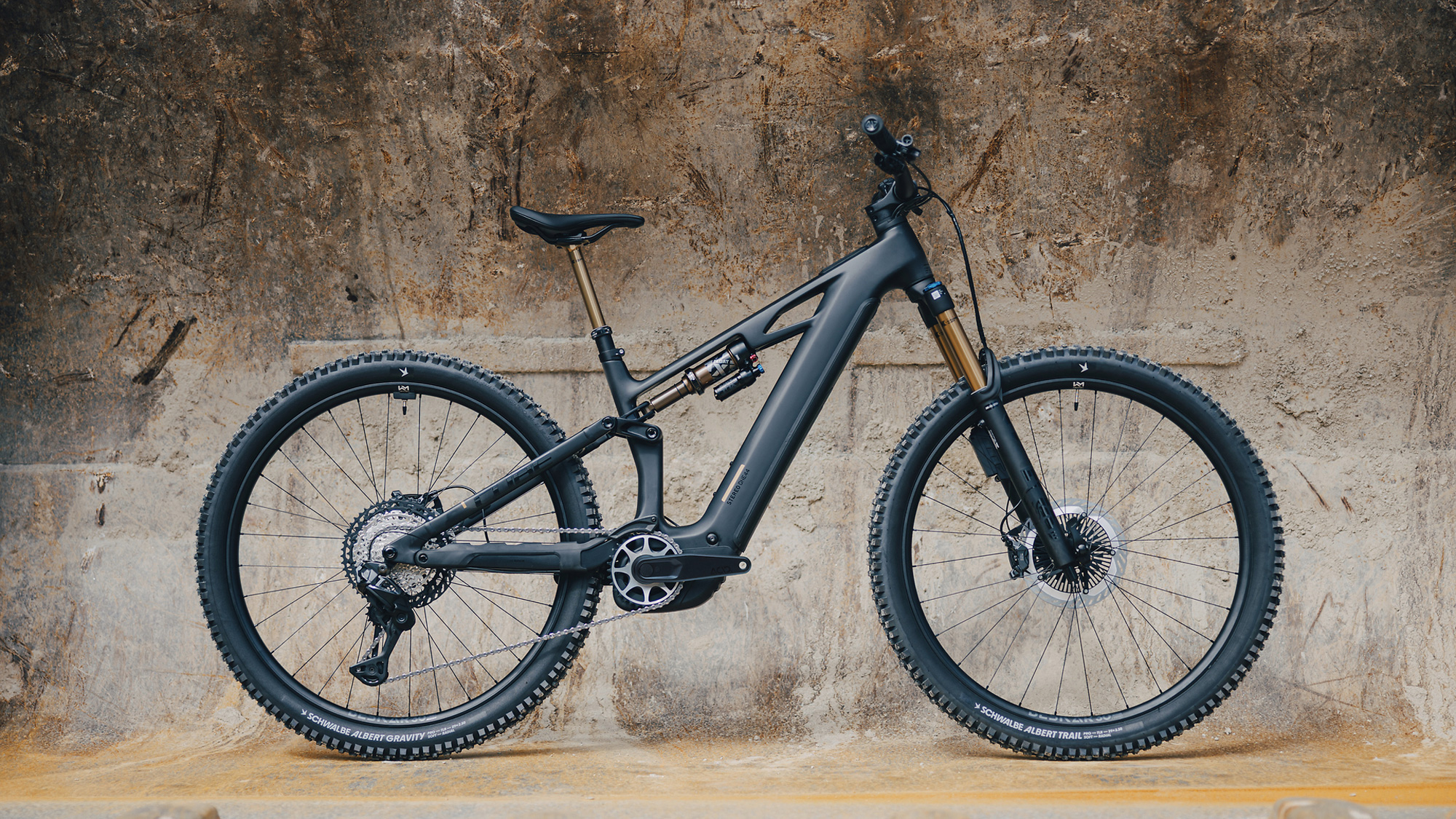 Cube Stereo Hybrid ONE44 HPC AT 800 carbon´n´gold – Bild 7
