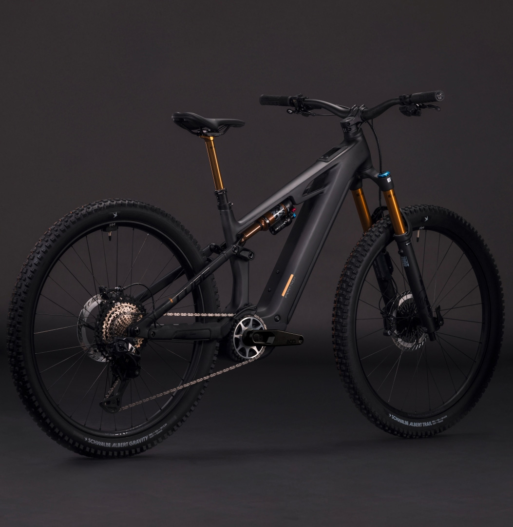 Cube Stereo Hybrid ONE44 HPC AT 800 carbon´n´gold – Bild 6
